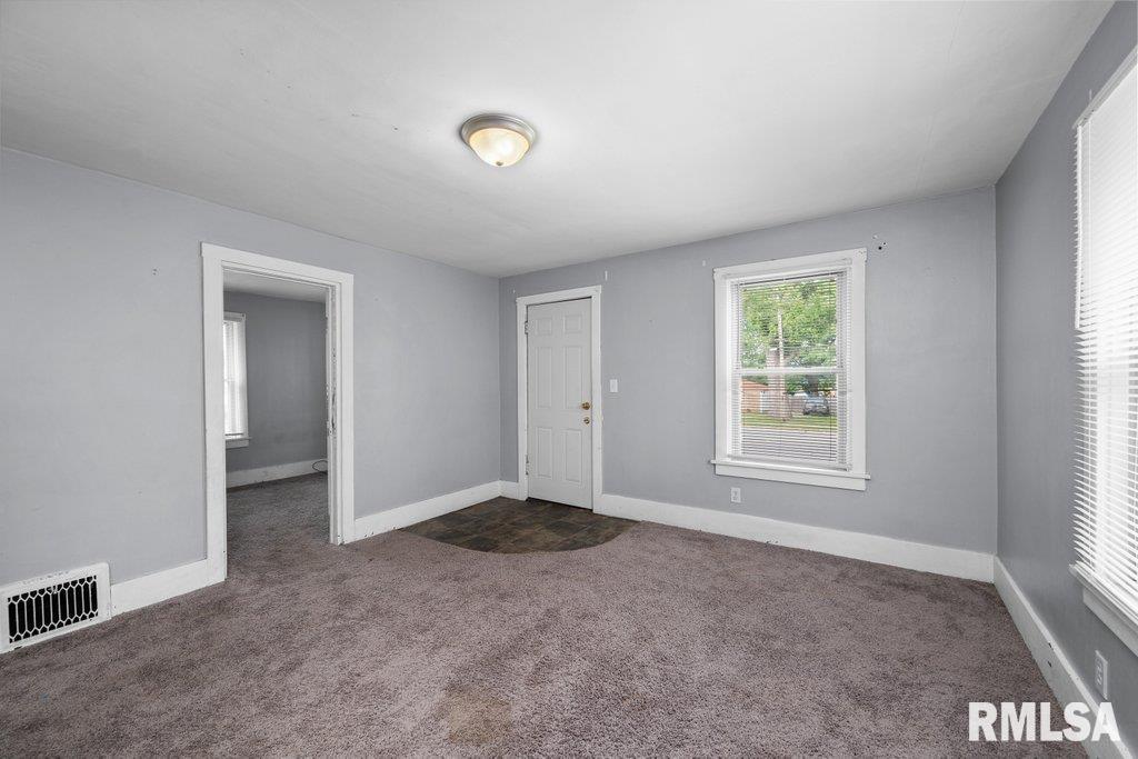 3405 9th Street, Rock Island, Illinois image 4