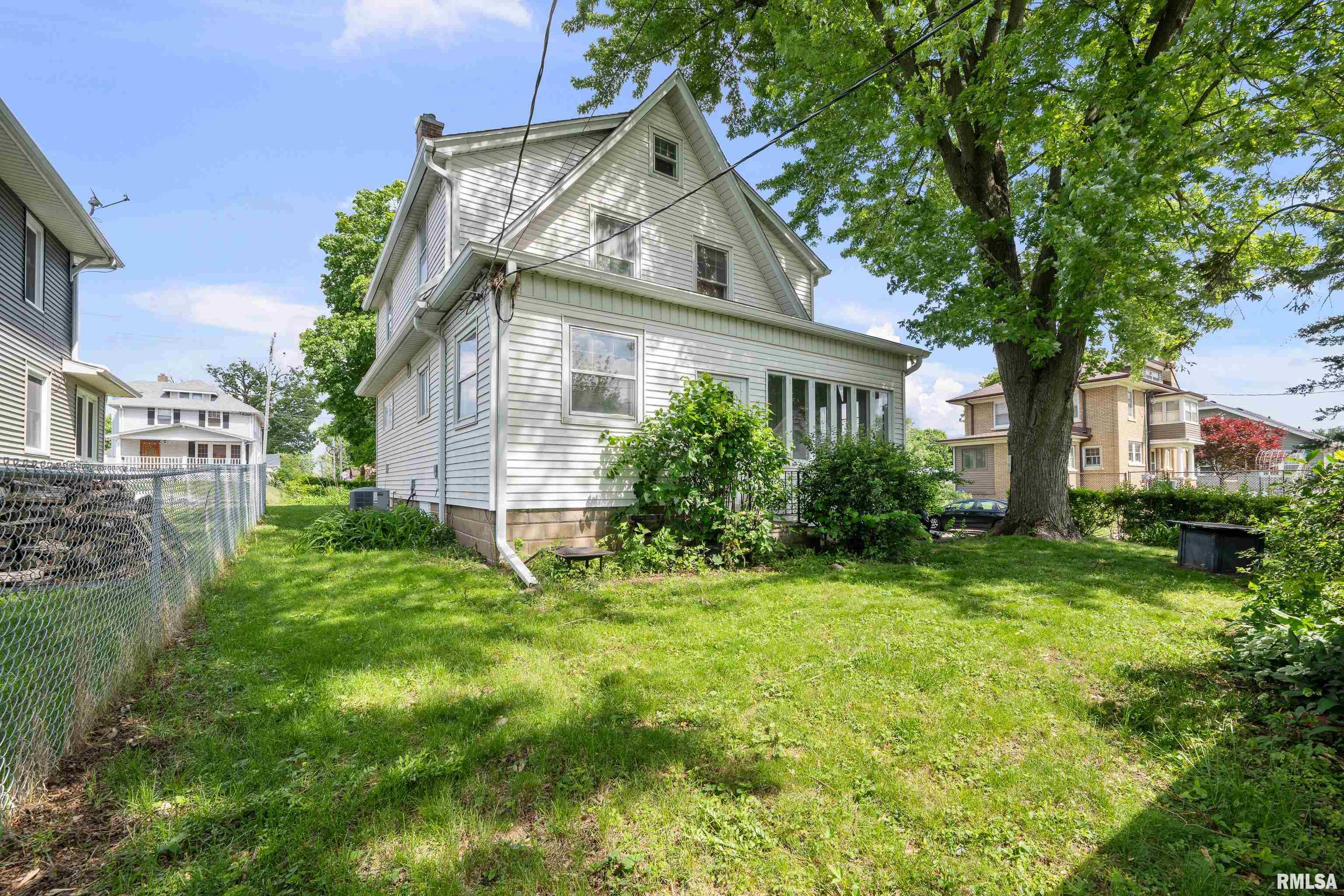 2329 20 1/2 Avenue, Rock Island, Illinois image 27