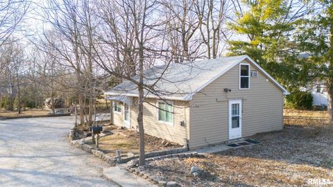 Multifamily For Sale - 814 S Main Street<br/> Eureka, IL 61530