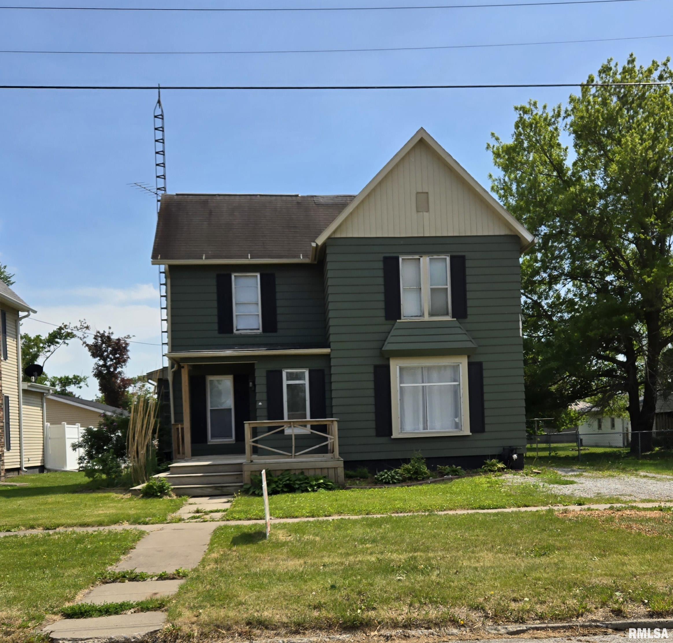 207 W Main Street, La Harpe, Illinois image 1