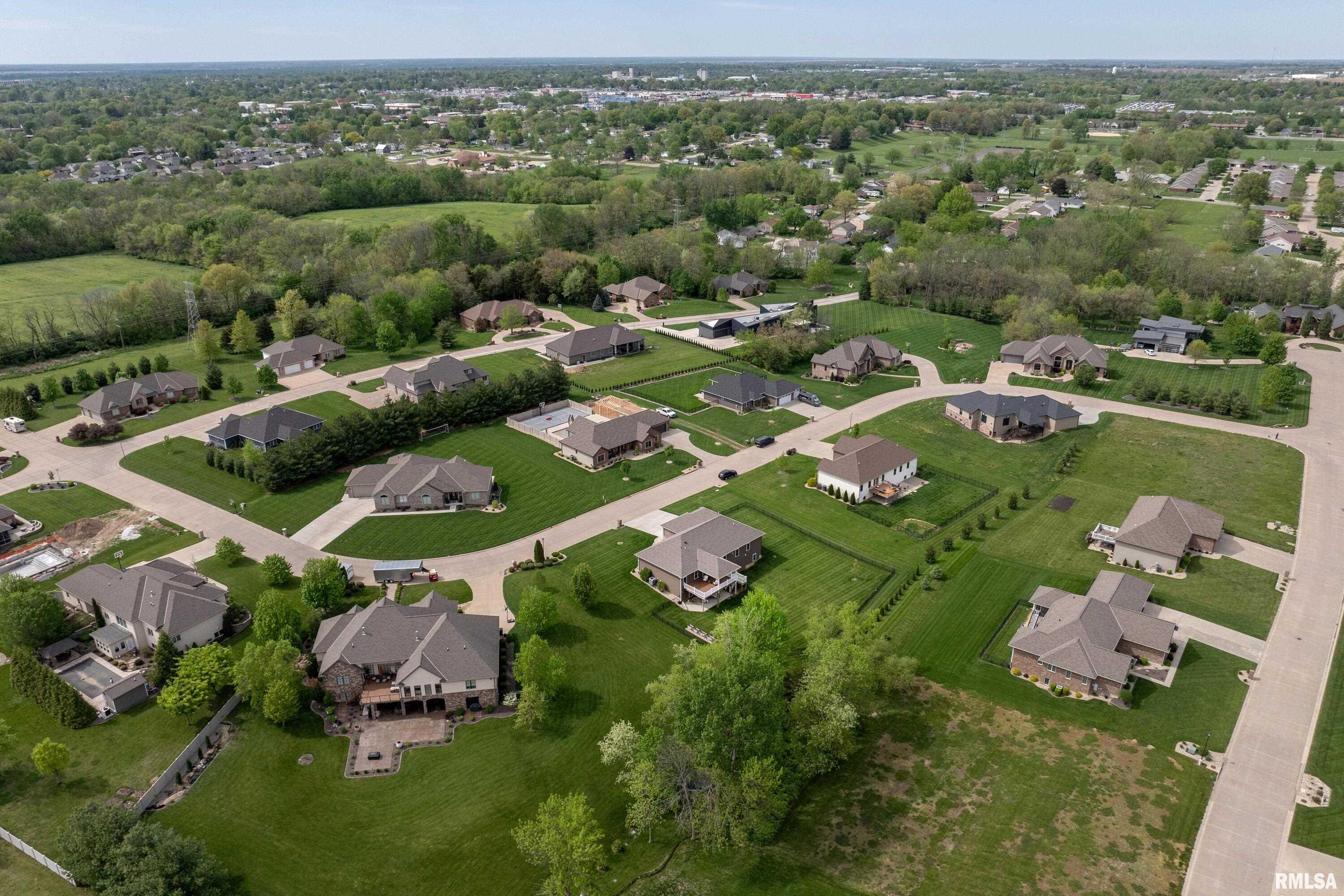 4328 Harrington Drive, Quincy, Illinois image 36
