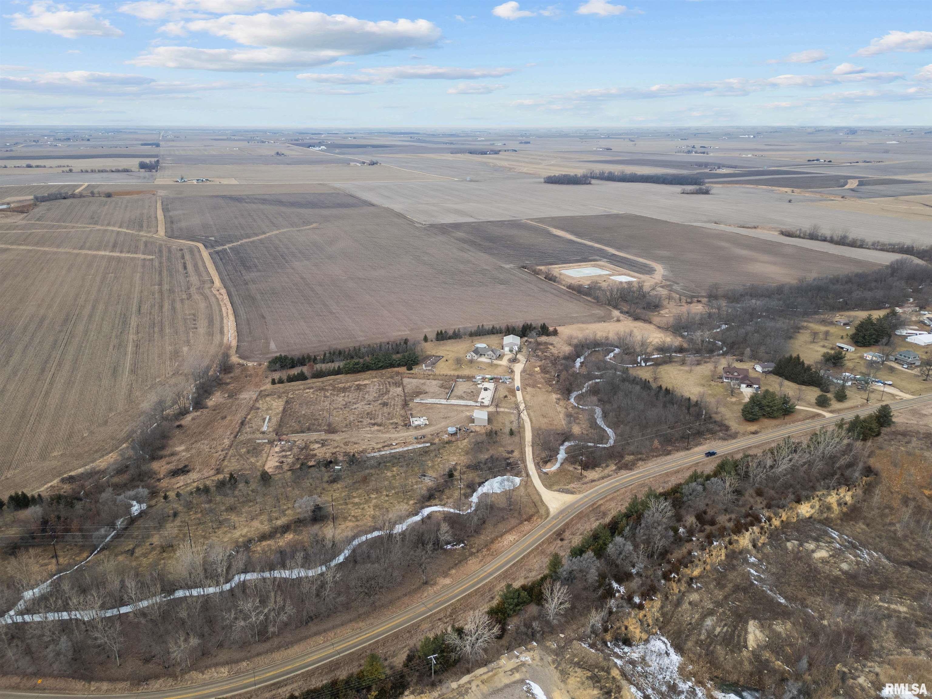 2260A 260th Avenue, De Witt, Iowa image 37