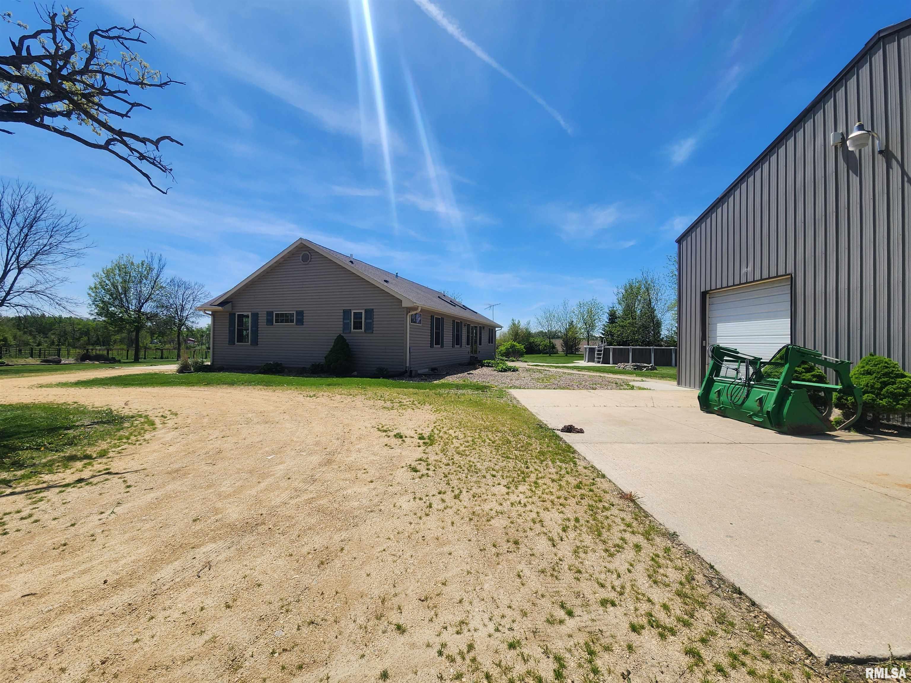 2260A 260th Avenue, De Witt, Iowa image 7