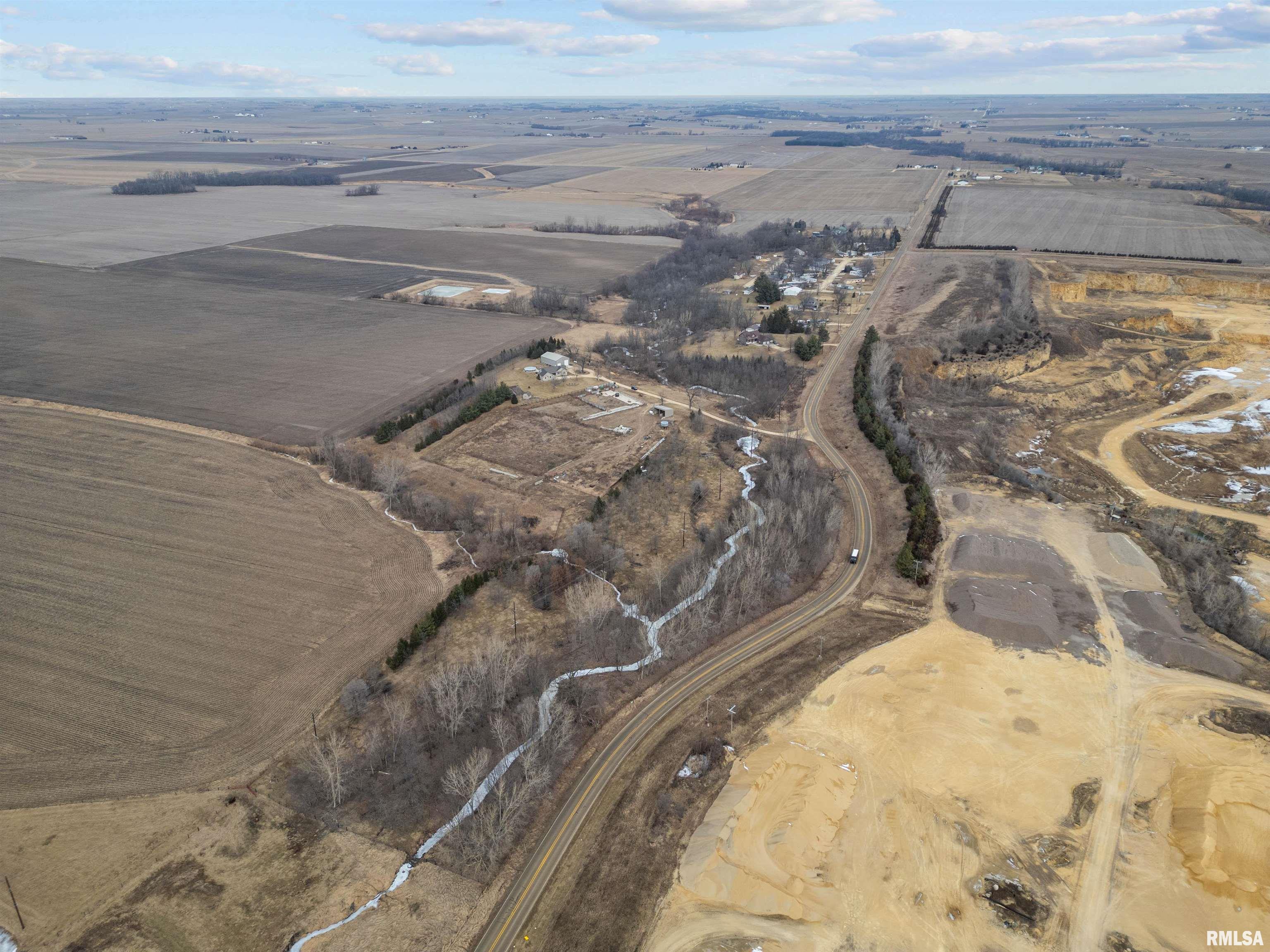 2260A 260th Avenue, De Witt, Iowa image 38