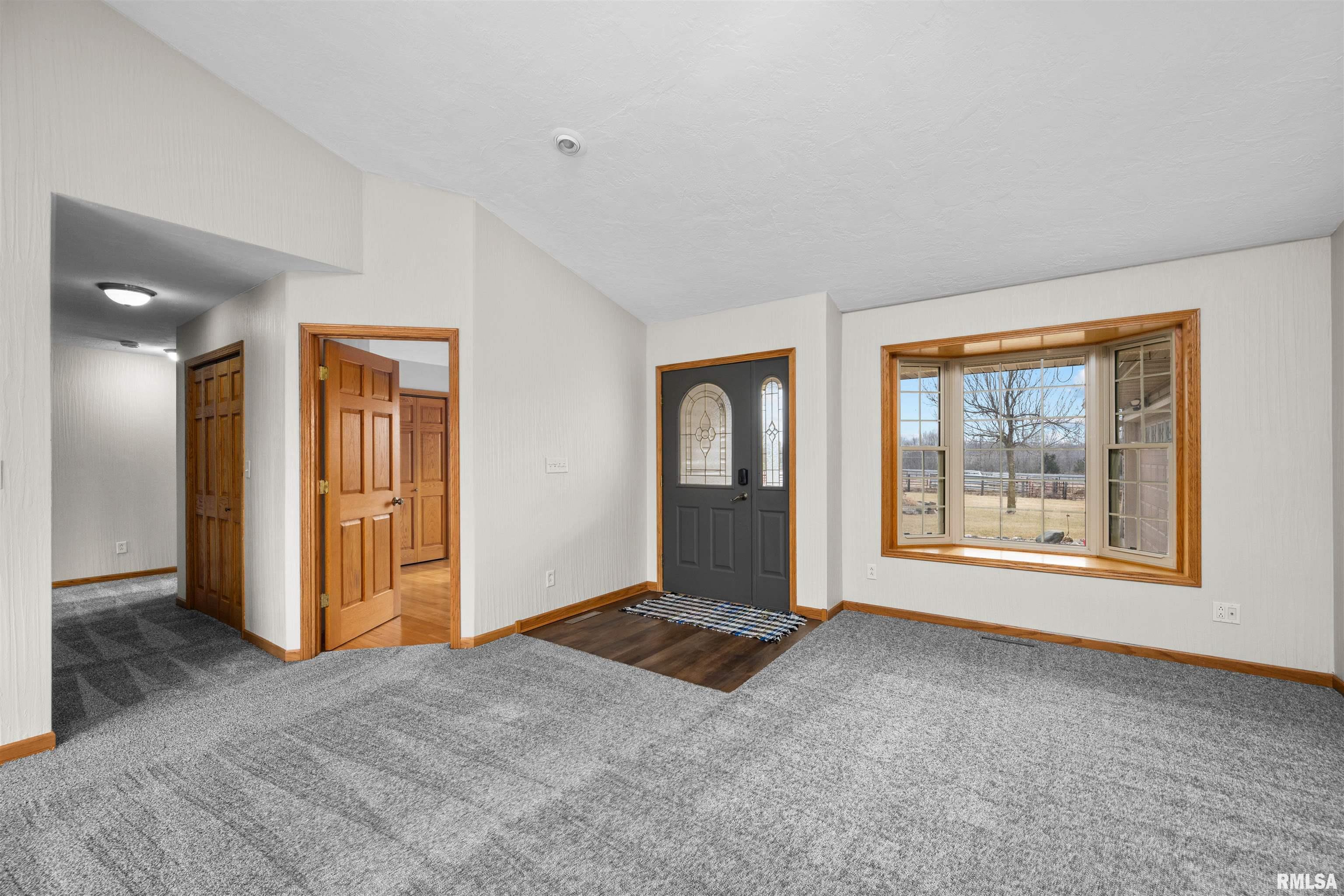 2260A 260th Avenue, De Witt, Iowa image 10