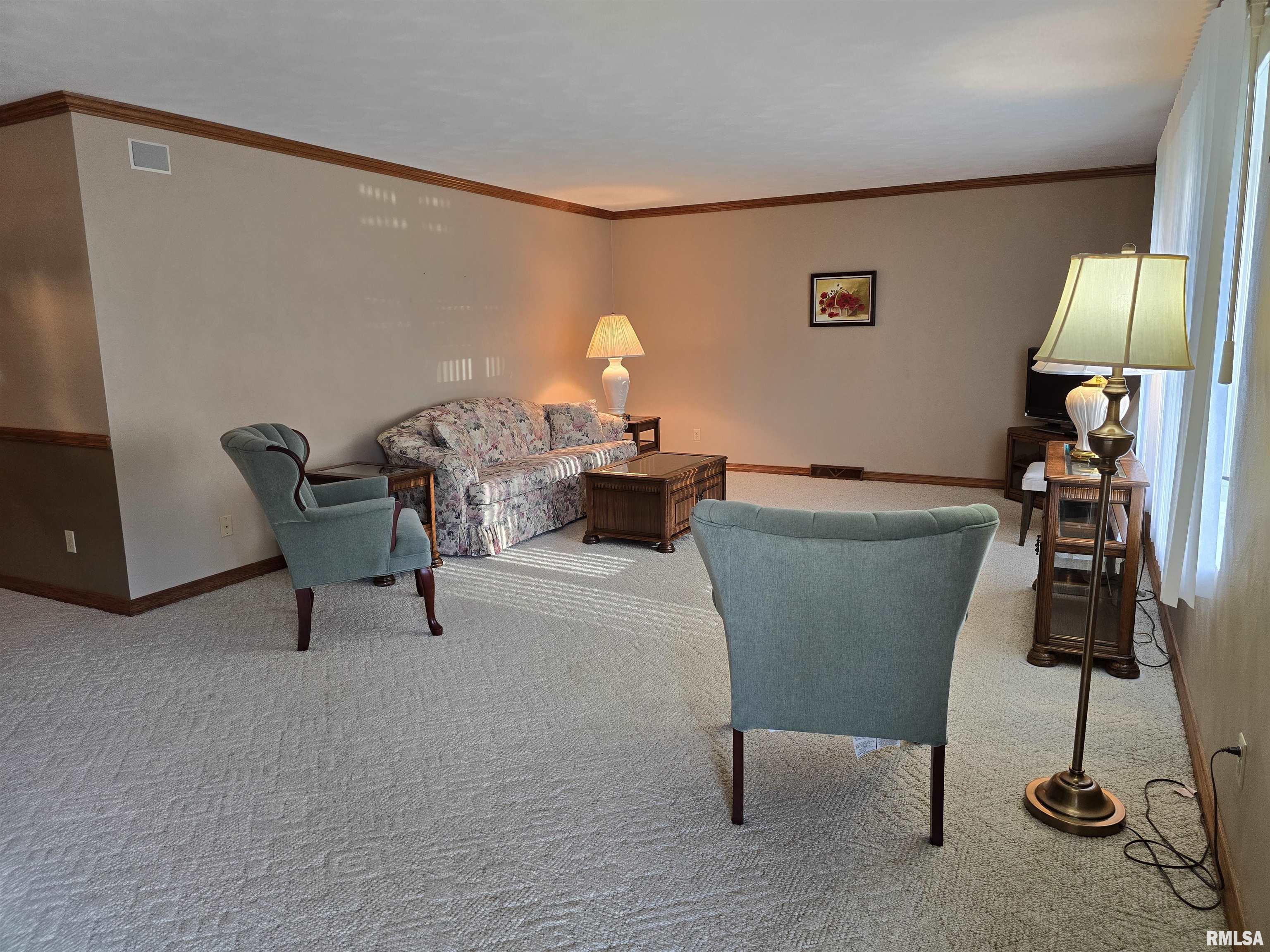 77 N Avenue C Avenue, Canton, Illinois image 8