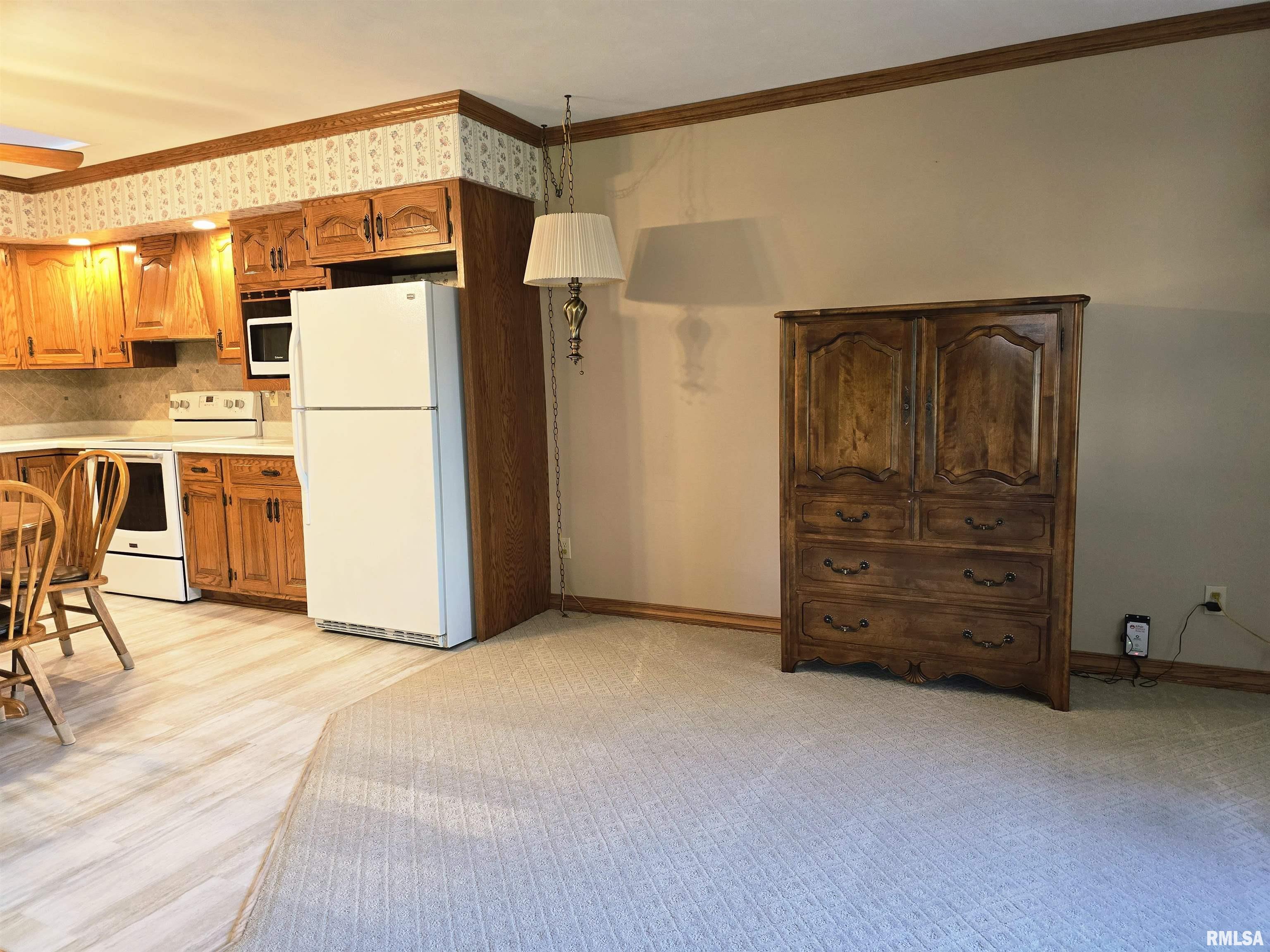 77 N Avenue C Avenue, Canton, Illinois image 20