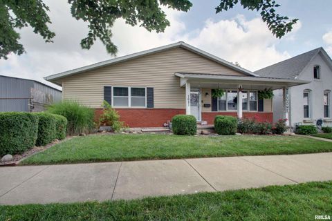 Homes For Sale - 1621 Spring Street<br/> Adams County, Quincy, IL 62301