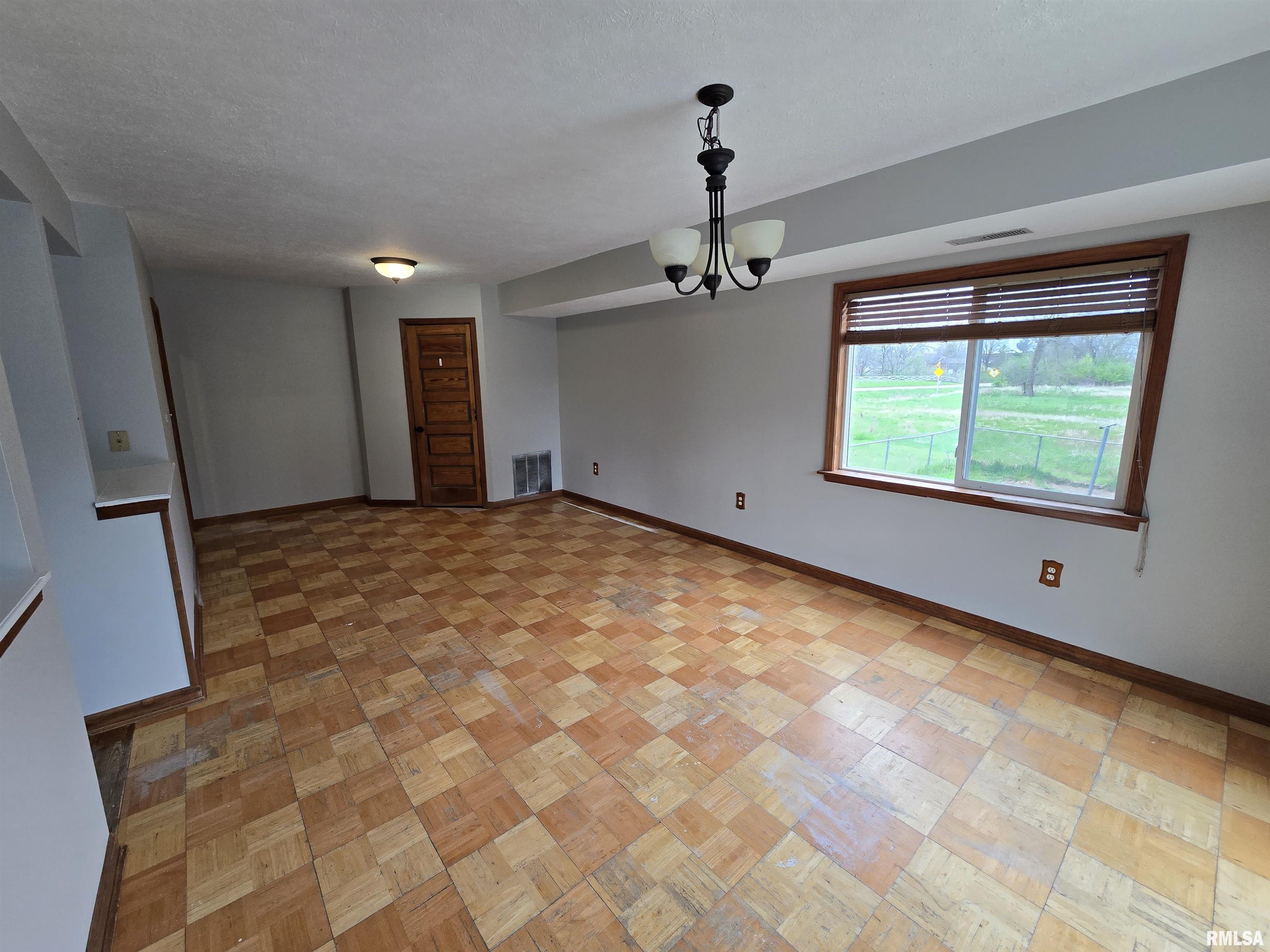 1494 Highway 150 County Road, Goodfield, Illinois image 15
