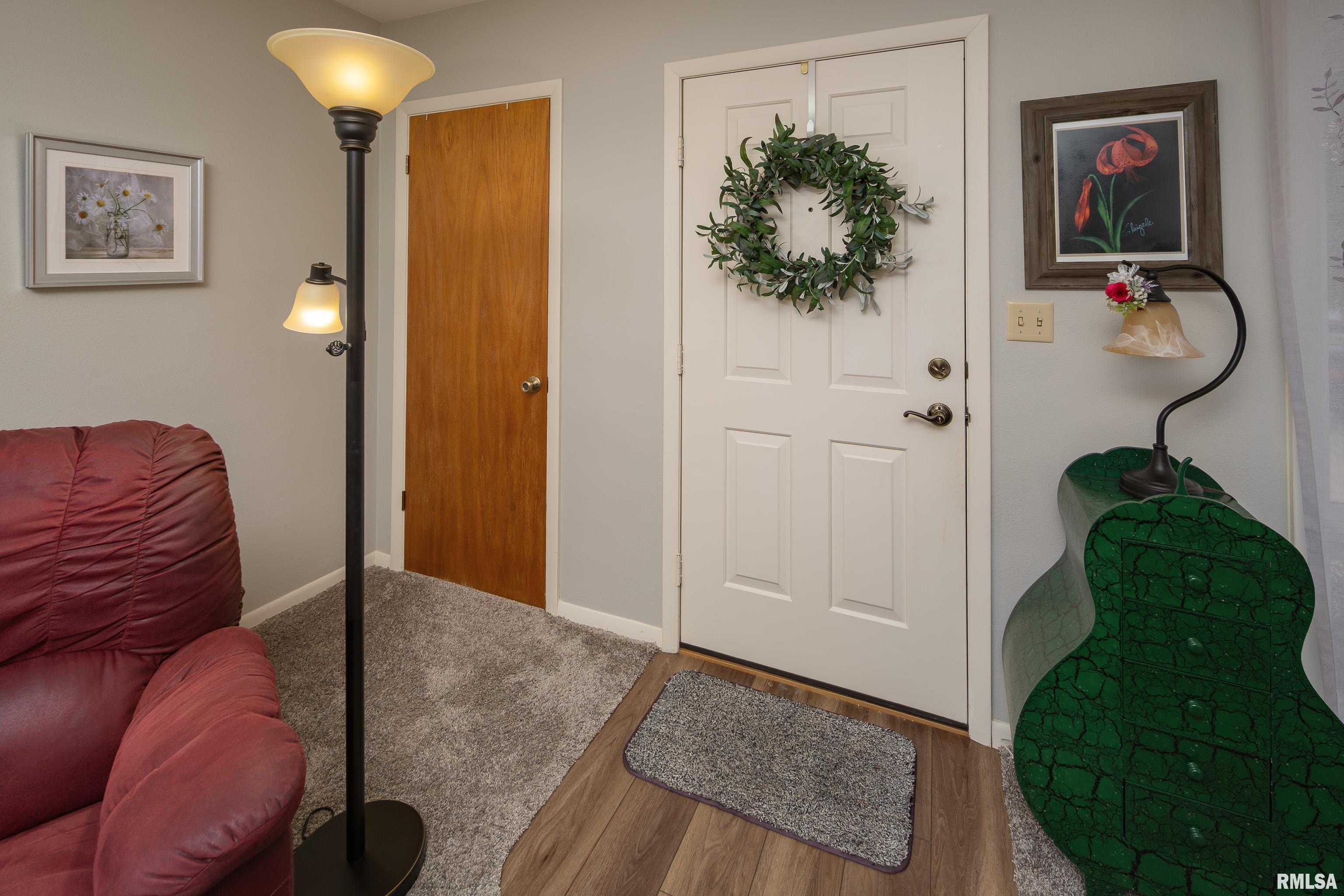 2321 31st Street A, Moline, Illinois image 11