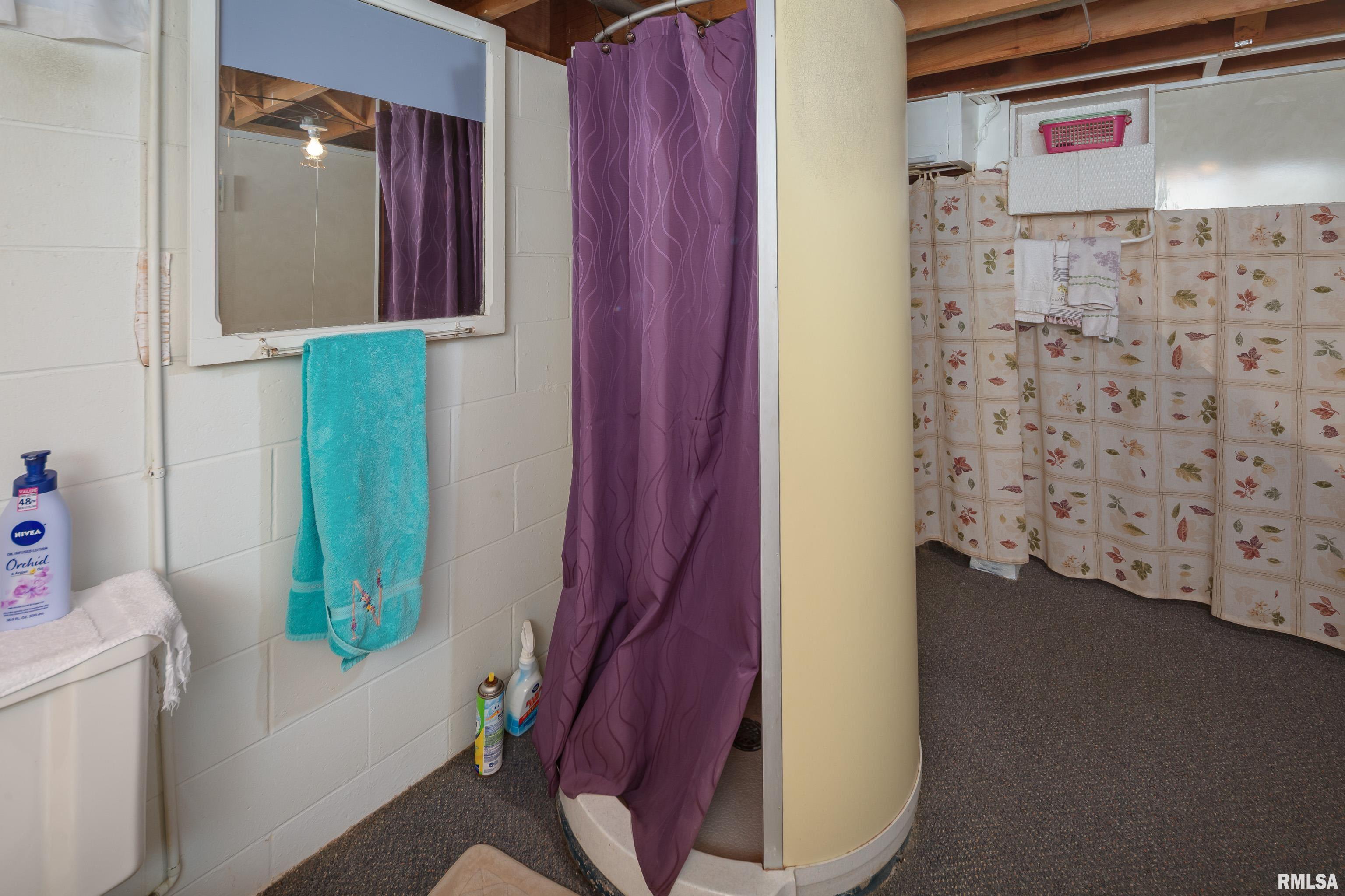 2321 31st Street A, Moline, Illinois image 30