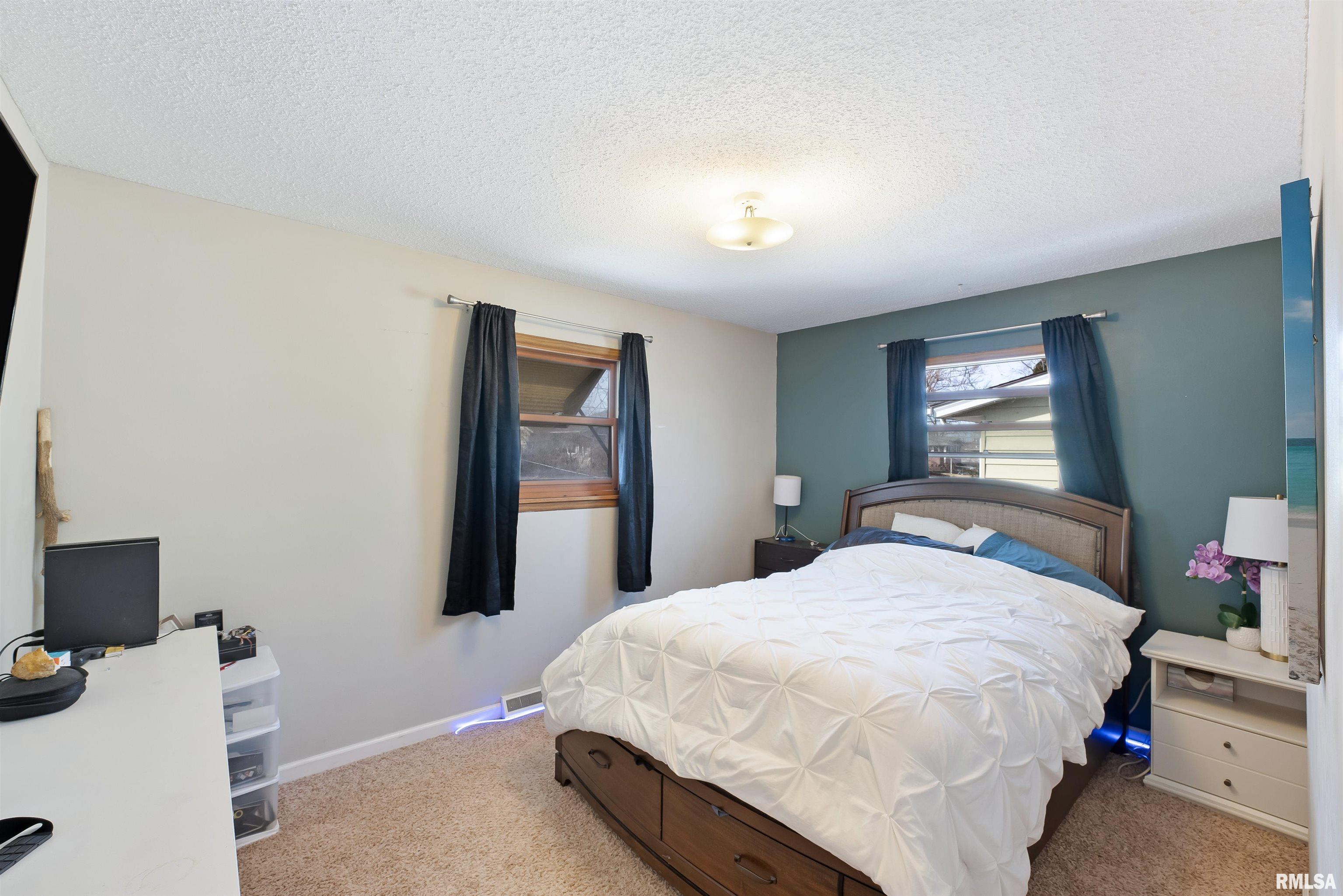 2240 Jebens Avenue, Davenport, Iowa image 9