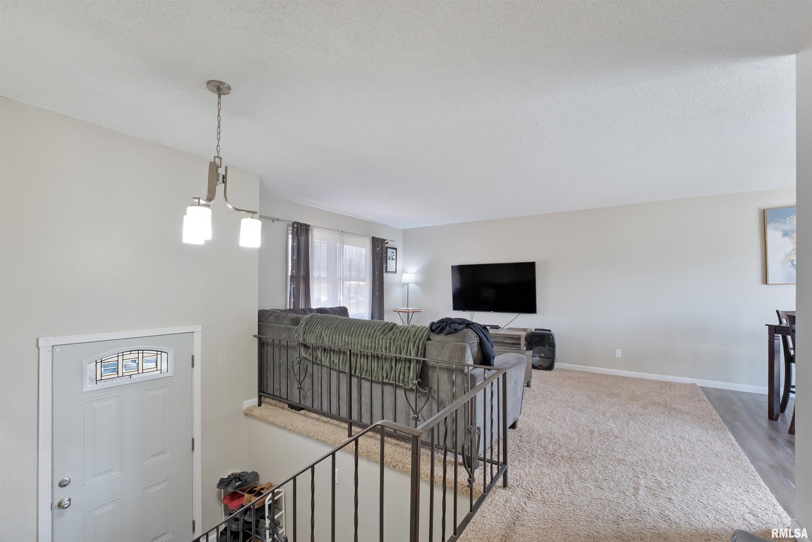 2240 Jebens Avenue, Davenport, Iowa image 4