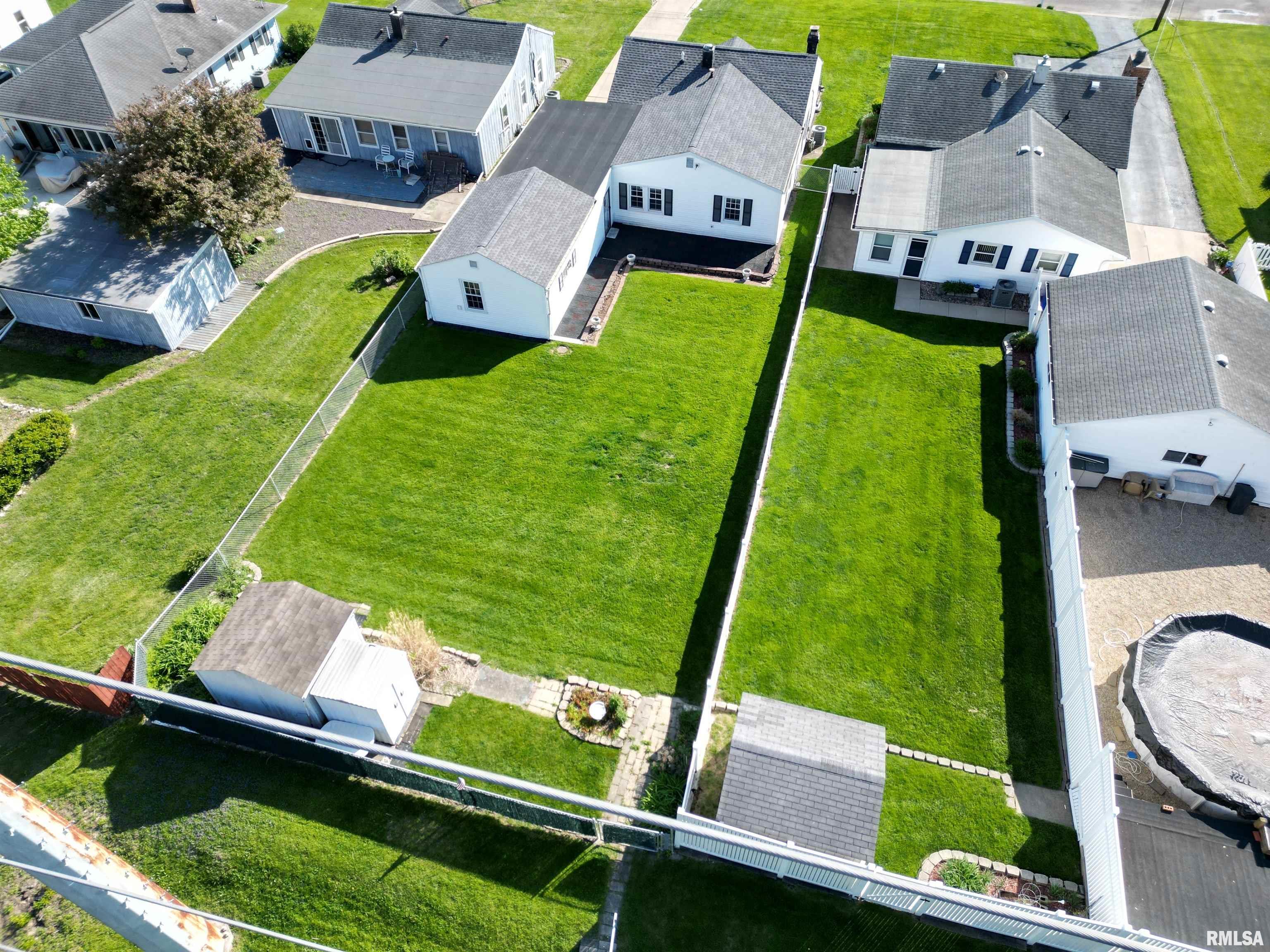 5426 N Glen Elm Drive, Peoria Heights, Illinois image 8