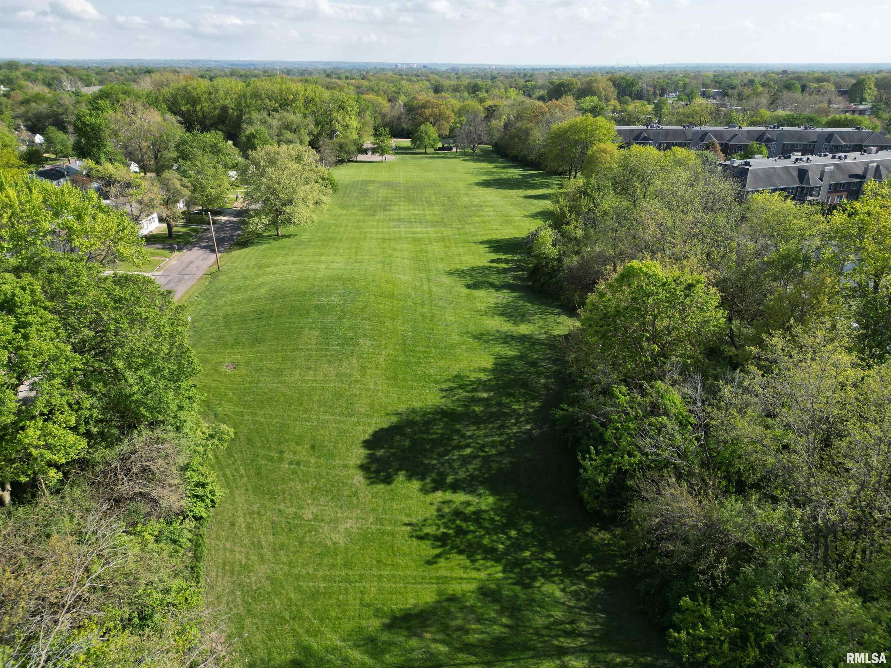 5426 N Glen Elm Drive, Peoria Heights, Illinois image 25