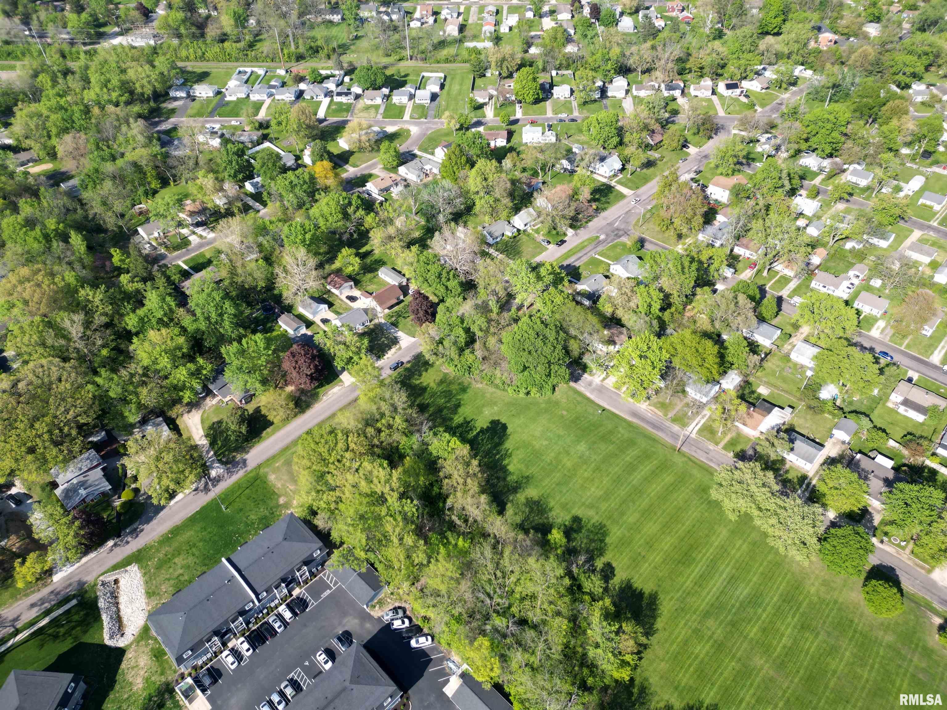 5426 N Glen Elm Drive, Peoria Heights, Illinois image 27