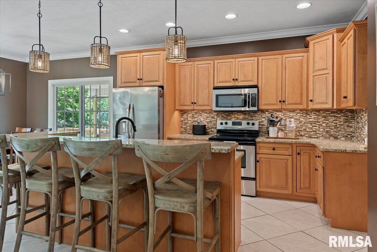 1629 Hoechester Road, Springfield, Illinois image 13