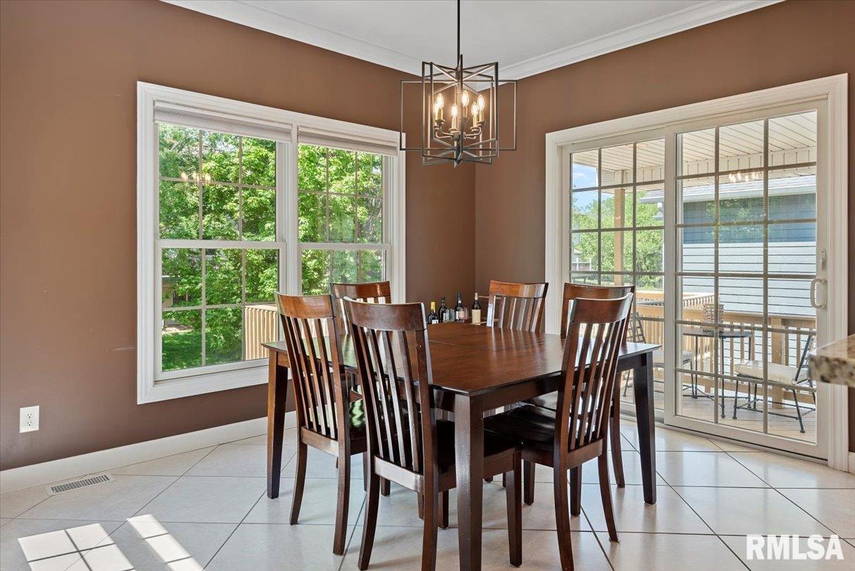 1629 Hoechester Road, Springfield, Illinois image 17