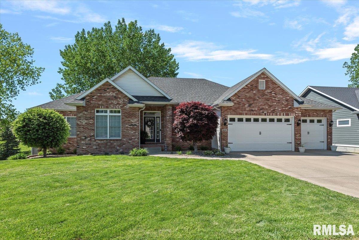 1629 Hoechester Road, Springfield, Illinois image 1