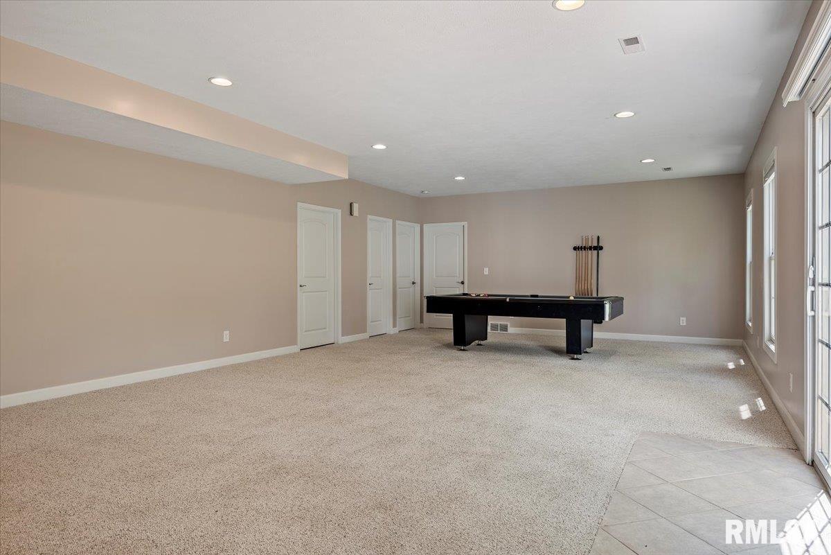 1629 Hoechester Road, Springfield, Illinois image 35