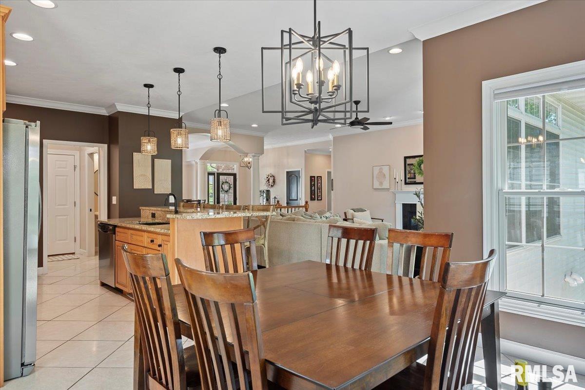 1629 Hoechester Road, Springfield, Illinois image 18