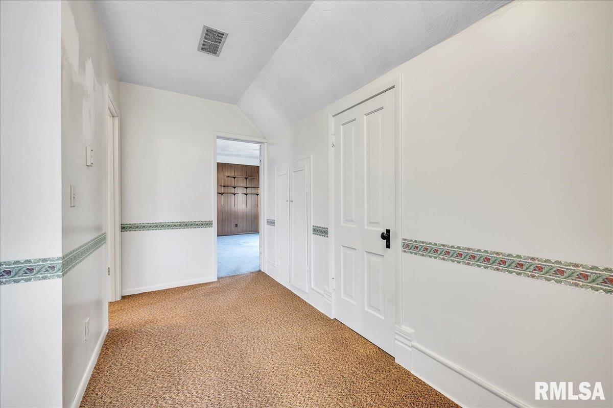 201 E Jefferson Street, Washington, Illinois image 24