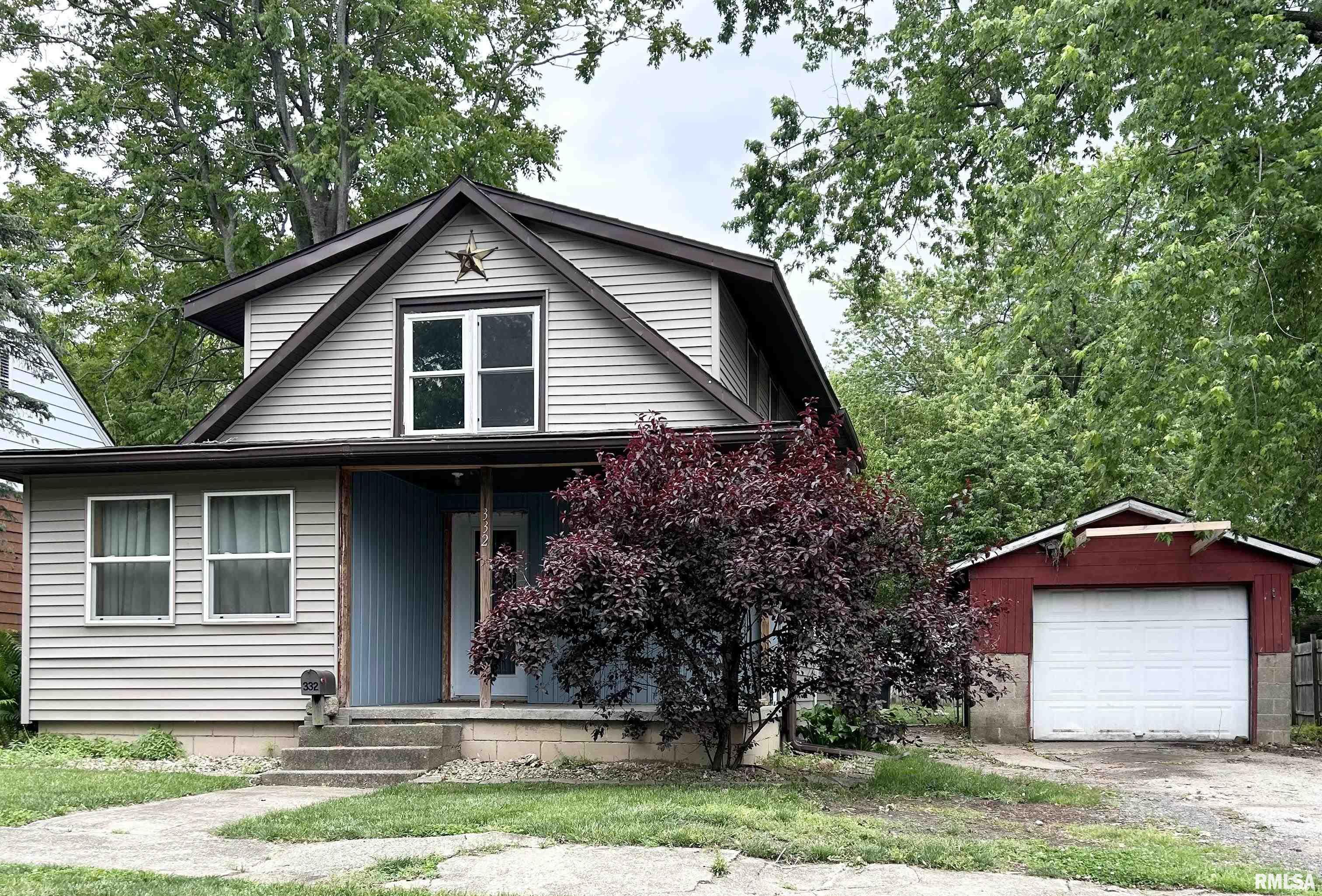 332 South Street, Pekin, Illinois image 1