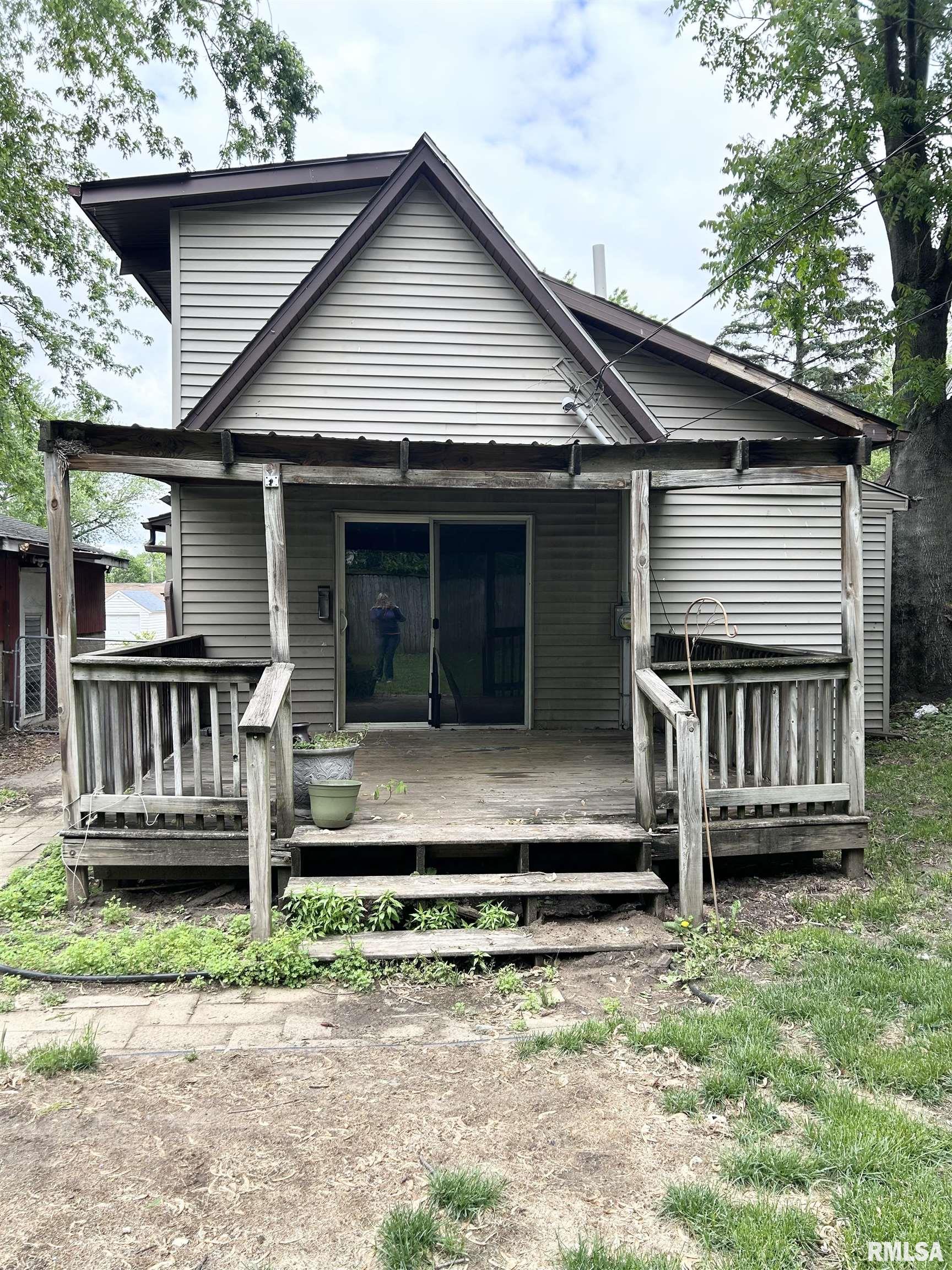 332 South Street, Pekin, Illinois image 5