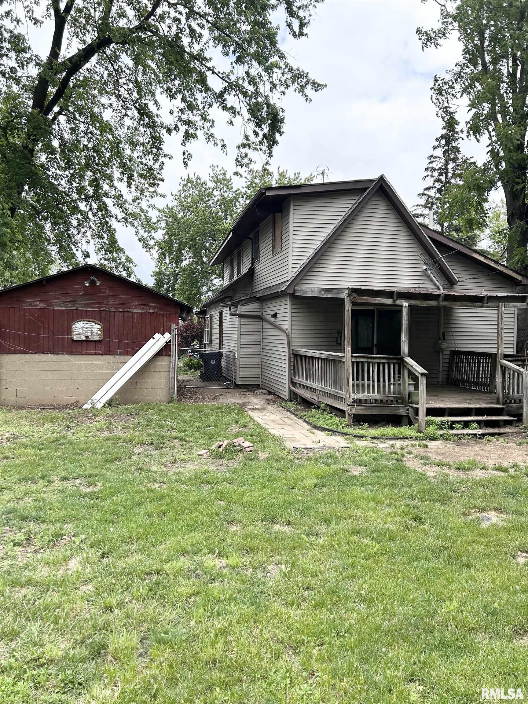 332 South Street, Pekin, Illinois image 3