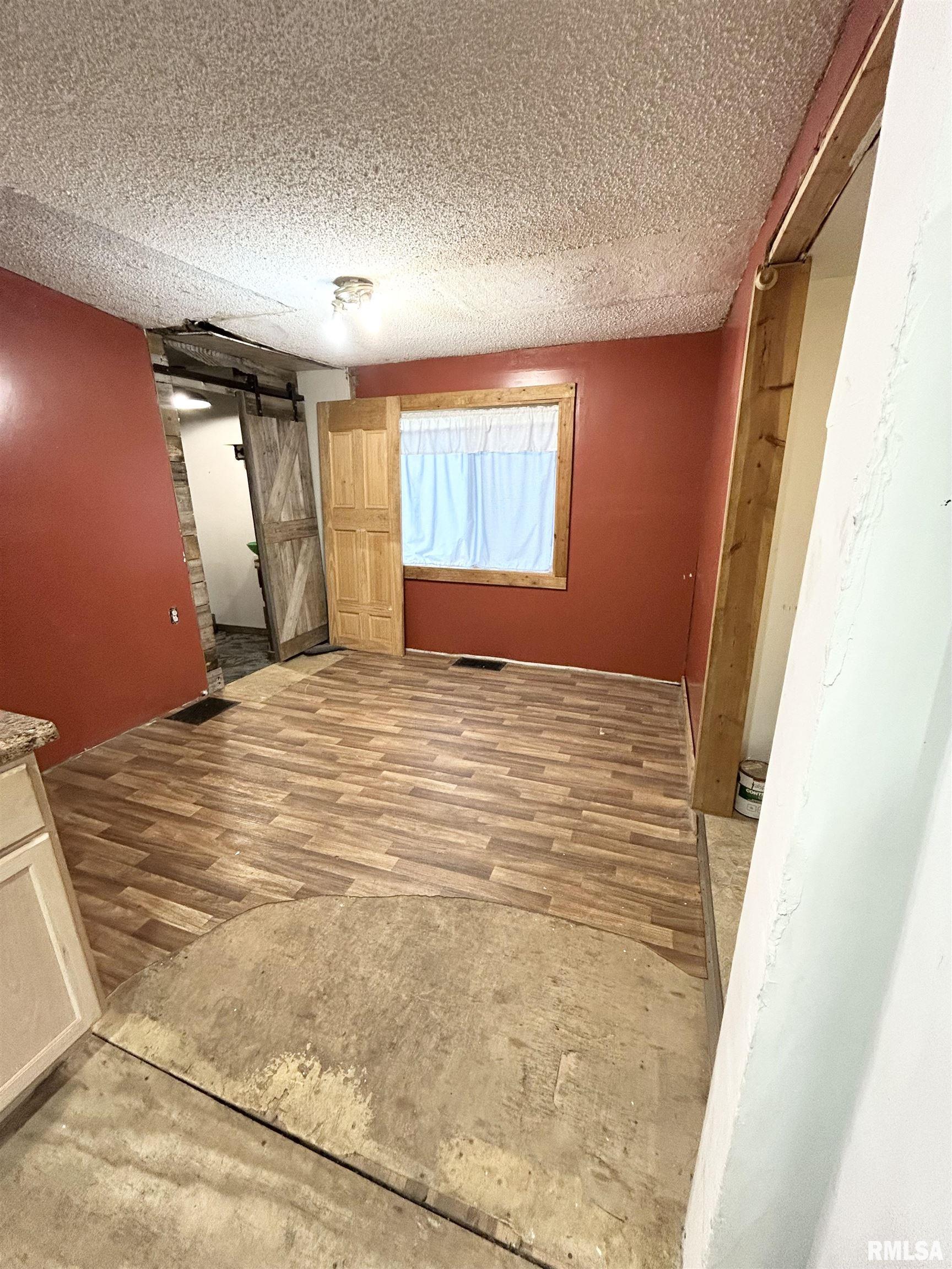 332 South Street, Pekin, Illinois image 14