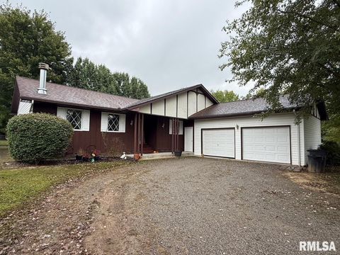 Homes For Sale - 11730 Kevin Lane<br/> Williamson County, Carterville, IL 62918