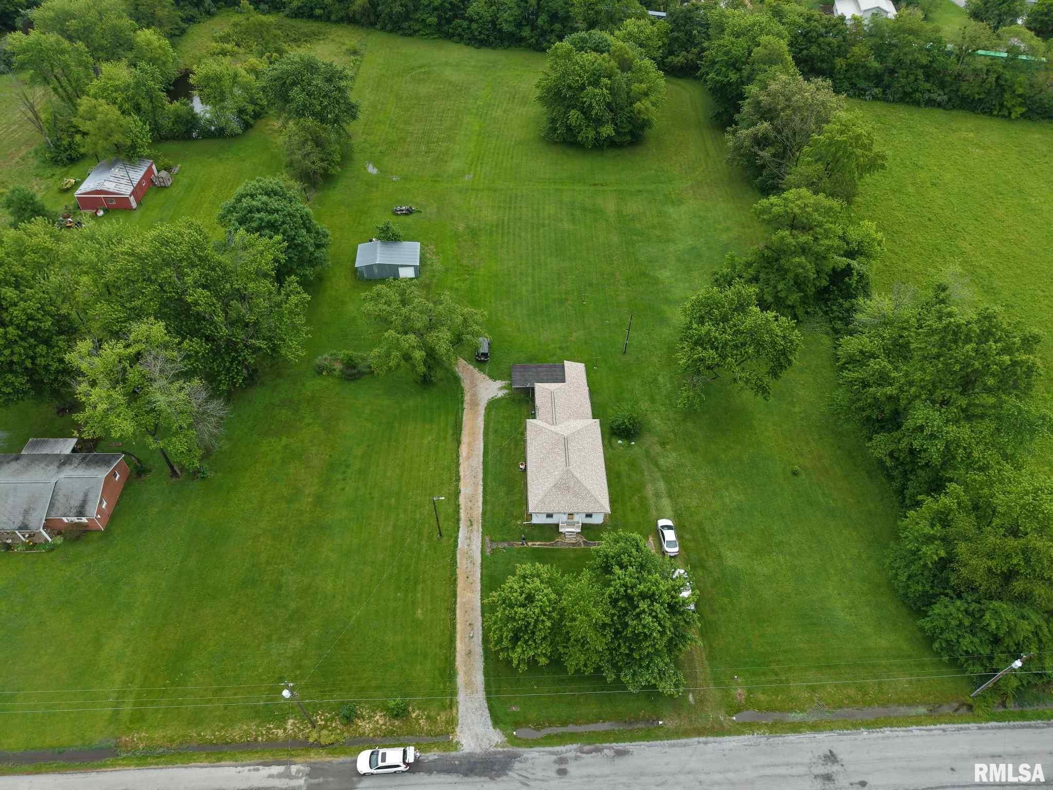 11218 Old Lake Road, Benton, Illinois image 8