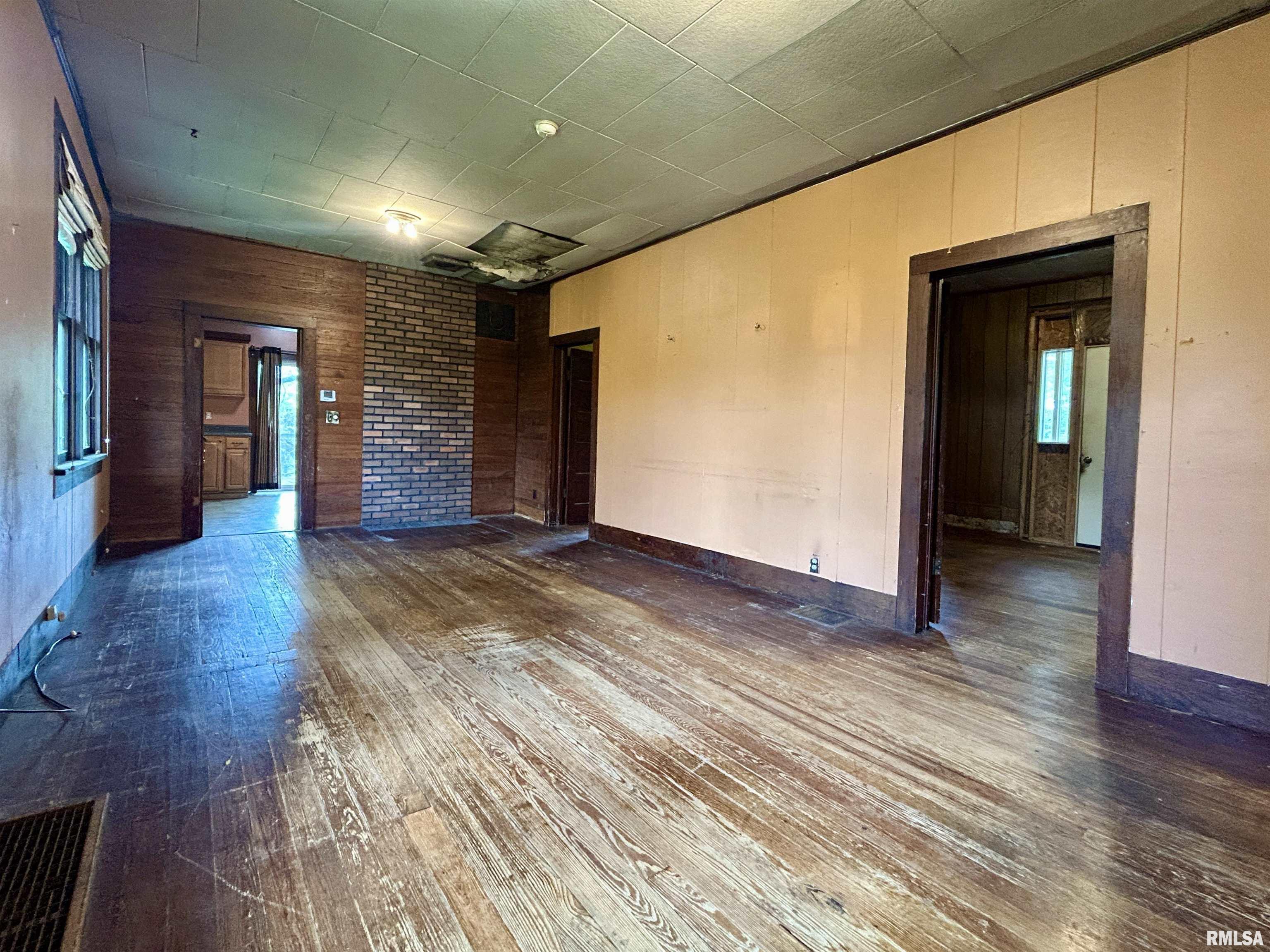 298 Cedar Creek Road, Makanda, Illinois image 7