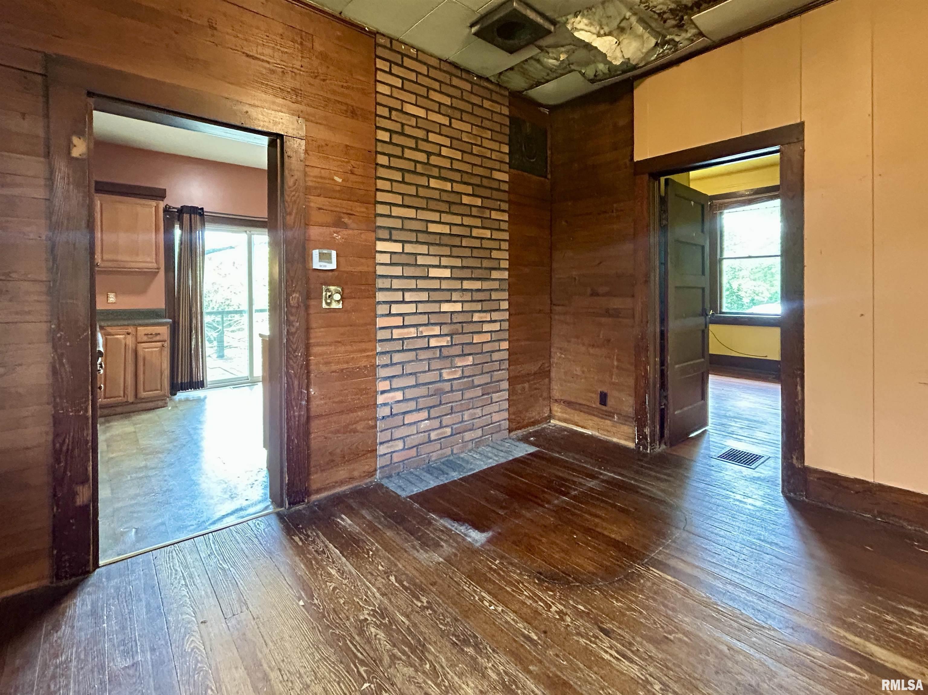 298 Cedar Creek Road, Makanda, Illinois image 8