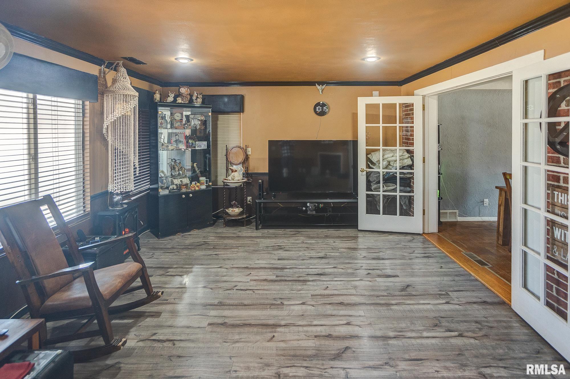 29 W Lakeshore Drive, Belleville, Illinois image 8