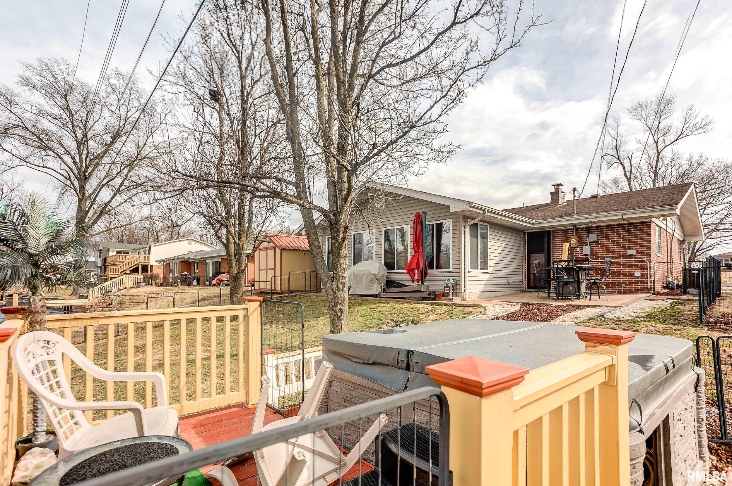 29 W Lakeshore Drive, Belleville, Illinois image 4