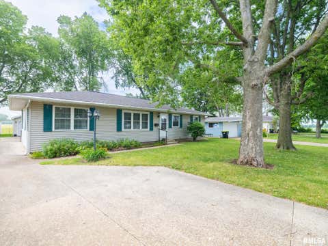 Homes For Sale - 1309 W William Drive<br/> Chillicothe, IL 61523
