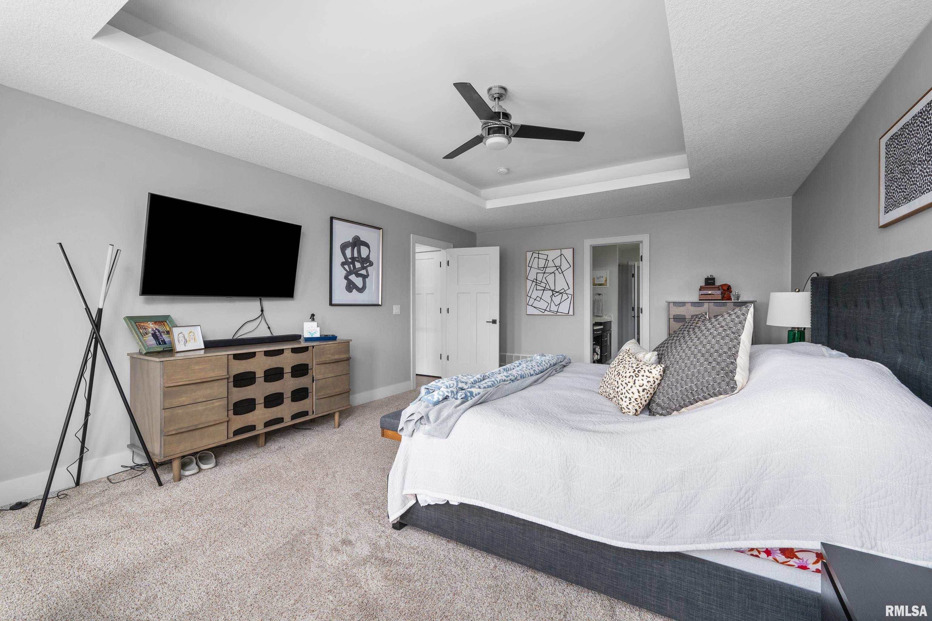 5523 Allison Drive, Bettendorf, Iowa image 44