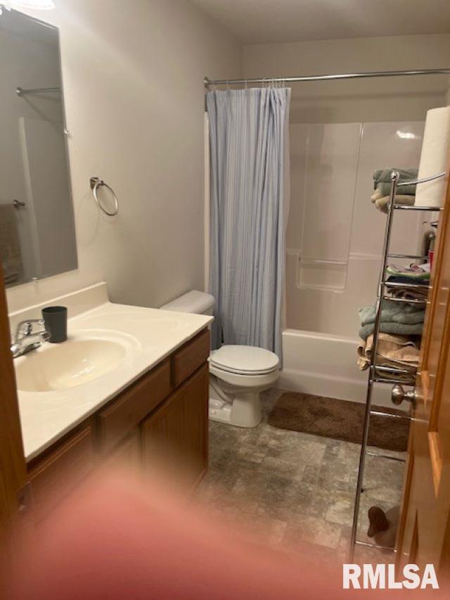 1611 Carson Court, Davenport, Iowa image 29