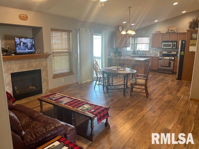 1611 Carson Court, Davenport, Iowa image 17