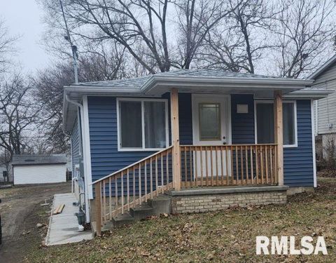 Homes For Sale - 4021 N Boulevard Avenue<br/> Peoria County, Peoria, IL 61614