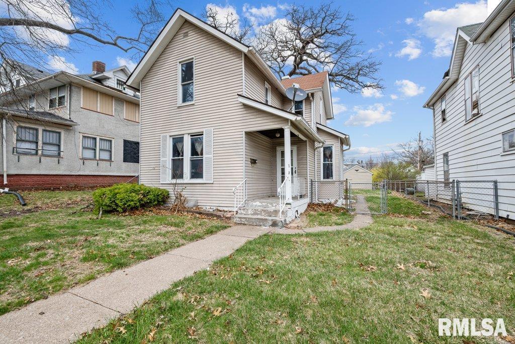 916 E 14th Street, Davenport, Iowa image 1