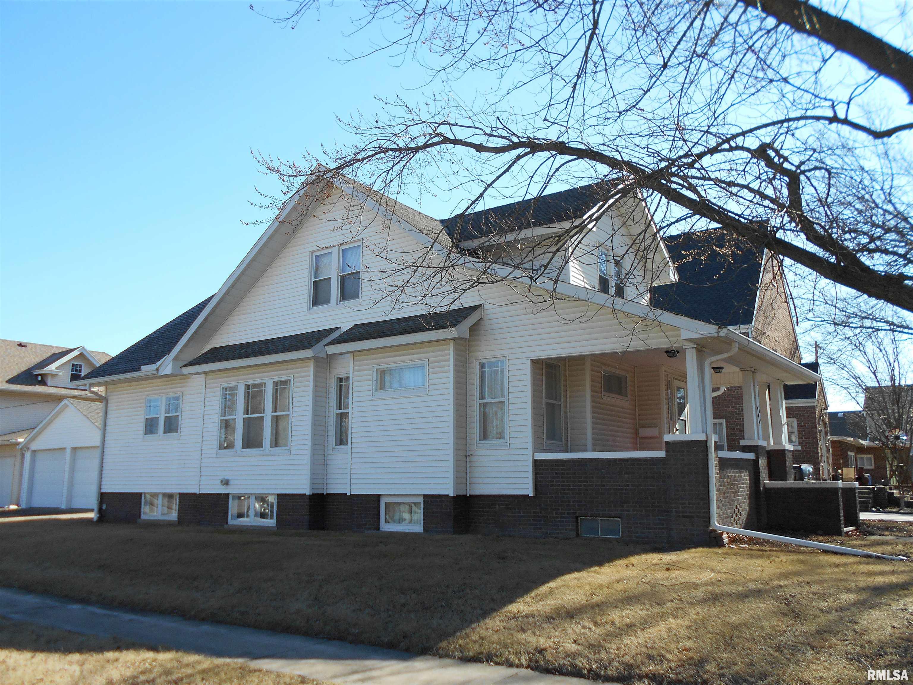 195 W Hail Street, Bushnell, Illinois image 13