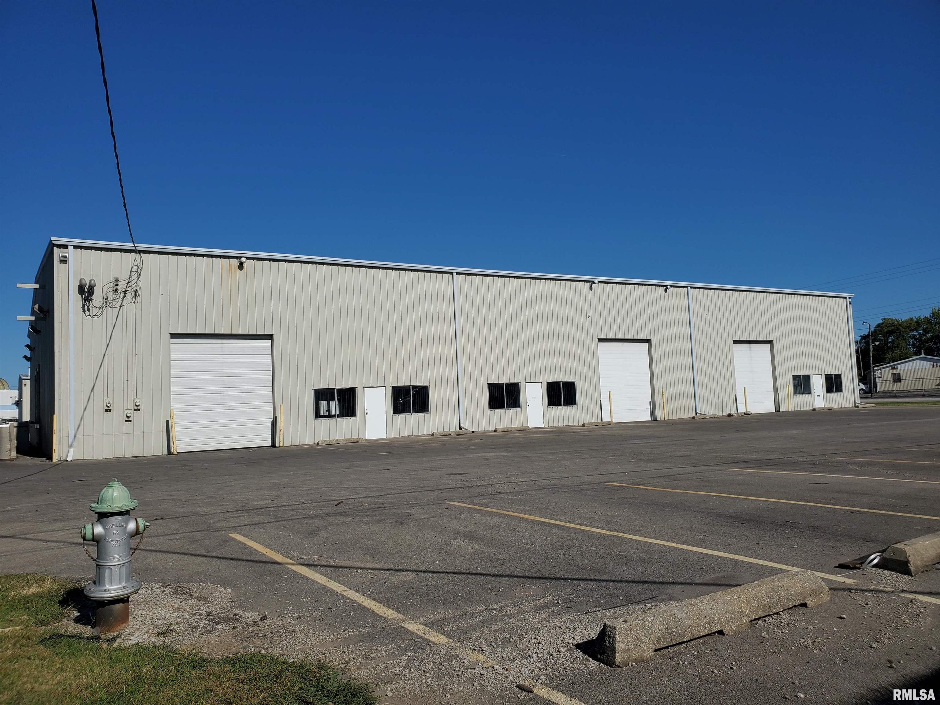 Photo 1 of 4 — 2840 Old Rochester Road, Springfield, IL 62707