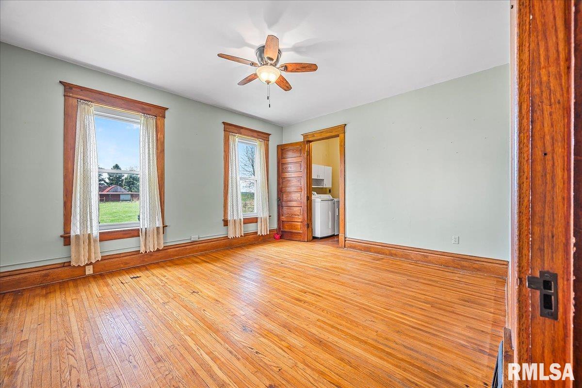 225 E 1st Street, Maquon, Illinois image 6