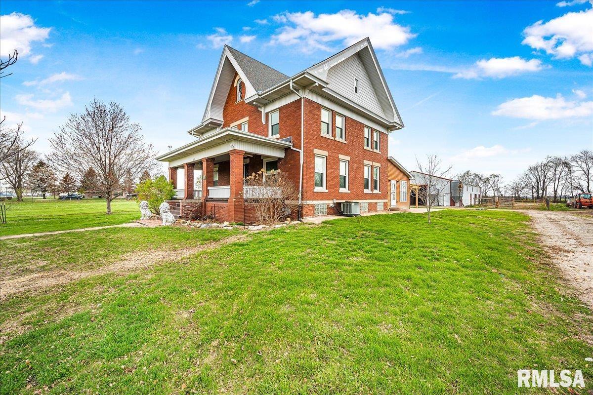 225 E 1st Street, Maquon, Illinois image 38