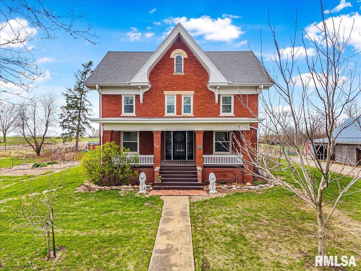 225 E 1st Street, Maquon, Illinois image 1