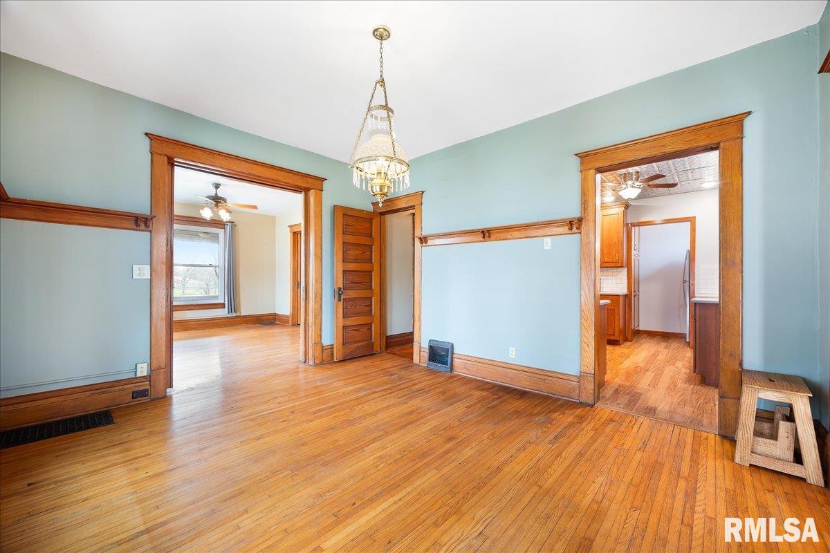 225 E 1st Street, Maquon, Illinois image 11