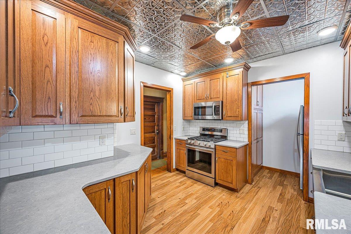 225 E 1st Street, Maquon, Illinois image 12