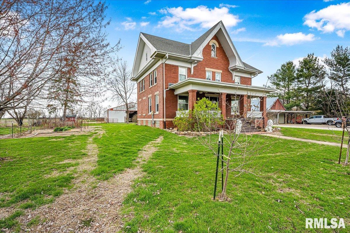 225 E 1st Street, Maquon, Illinois image 37